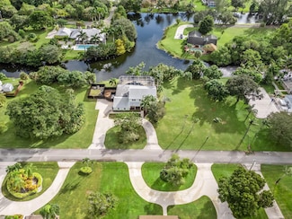 864 Whippoorwill Row, West Palm Beach, FL 33411