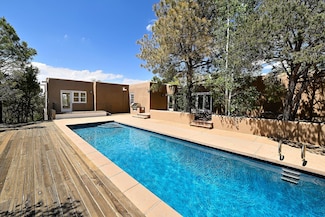 682 Garcia St, Santa Fe, NM 87505