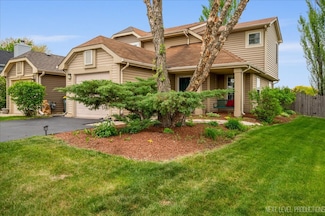 1149 Bradbury Cir, Carol Stream, IL 60188