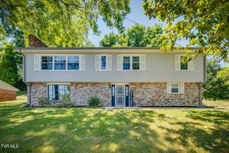 260 Lawndale Dr, Bristol, VA 24201
