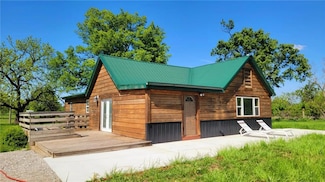 13106 Quinn Rd, Pleasanton, KS 66075
