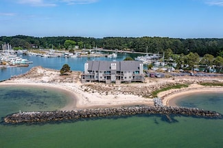 171 Beach Cove Dr, White Stone, VA 22578
