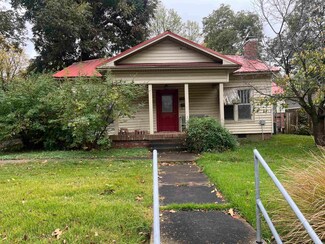 805 W Nettleton Ave, Jonesboro, AR 72401