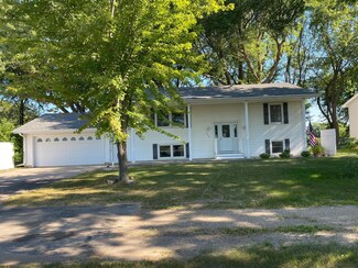 2408 W Main St, Albert Lea, MN 56007