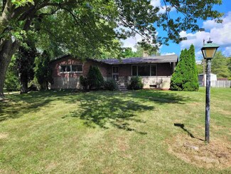 618 Berkley Dr, Marion, IN 46952