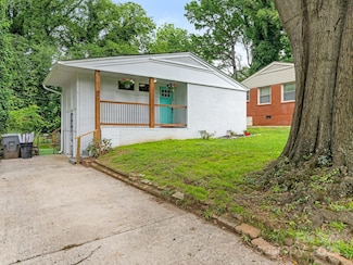 1831 Erie St, Charlotte, NC 28216