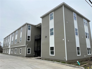 686 Central Ave Unit 201, New Orleans, LA 70121
