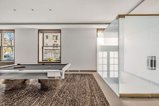927 5th Ave Unit Maisonette, New York, NY 10021