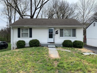 6318 Evergreen Blvd, Saint Louis, MO 63134