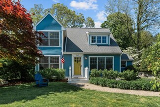 249 Beechwood St, Cohasset, MA 02025