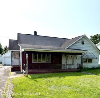 298 S Washington Ave, Jermyn, PA 18433