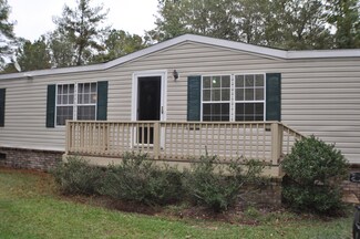 147 Timilstone Ct, Huger, SC 29450