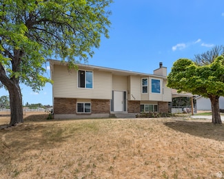4323 W Benview Dr, West Valley City, UT 84120
