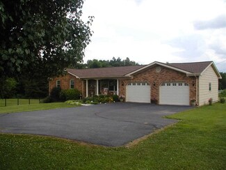837 New Hope Rd, Calvert City, KY 42029