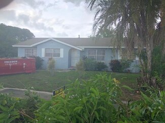 3004 Langston Dr, Fort Pierce, FL 34946