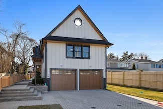 34 Kimball Beach Rd, Hingham, MA 02043