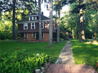 230 Fisher Rd, Rochester, NY 14624