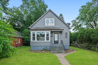701 E 142nd St, Dolton, IL 60419