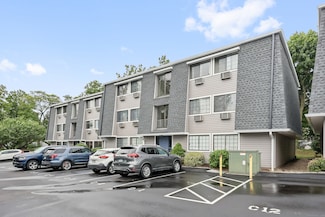 187 Flax Hill Rd Unit D5, Norwalk, CT 06854