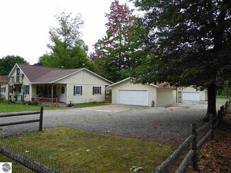 1368 Fletcher St, National City, MI 48748