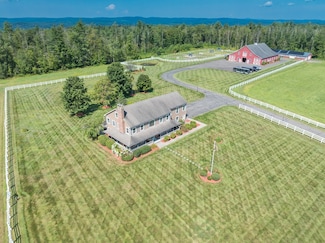 31 North Rd, Chesterfield, MA 01012