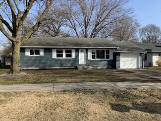 420 8th Ave, Three Rivers, MI 49093