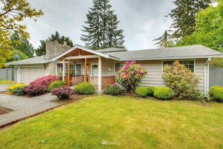 13814 2nd Avenue Ct E, Tacoma, WA 98445