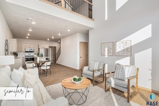 2317 E Jetty Pl Place, Sioux Falls, SD 57108