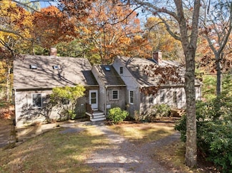 515 County Rd, Pocasset, MA 02559