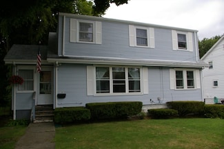 141 Pine St, South Weymouth, MA 02190