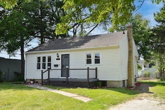 4821 N 58th St, Milwaukee, WI 53218