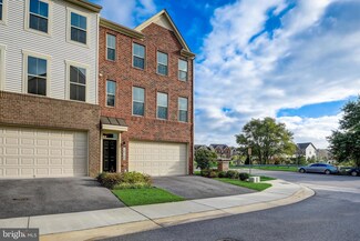 10150 Dorsey Ln, Lanham, MD 20706