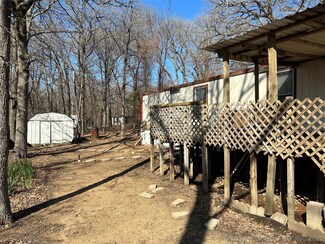 4611 Hawk Ln, Kingston, OK 73439