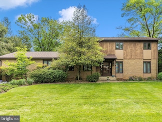 7903 Runnymeade Dr, Frederick, MD 21702