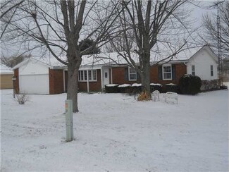 2348 Old Springfield Rd, New Holland, OH 43145