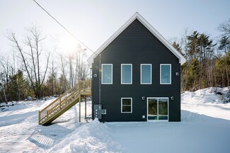 11 Jacob's Way, Casco, ME 04015