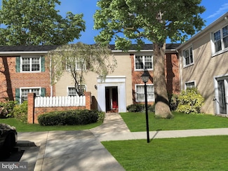 2505 S Walter Reed Dr Unit A, Arlington, VA 22206