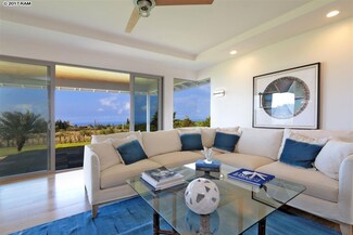 1855 Kauhikoa Rd, Haiku, HI 96708