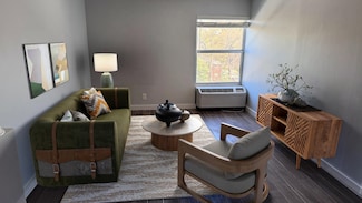 232 S Highland St Unit 606, Memphis, TN 38111
