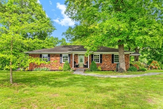 1711 Lovers Ln, Hopkinsville, KY 42240