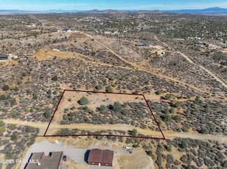 4950 W Grande Vista Dr, Williamson, AZ 86305