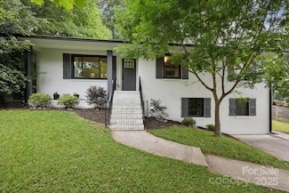 1021 Nancy Dr, Charlotte, NC 28211