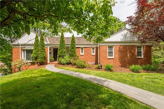 1580 Williamsburg Rd, Pittsburgh, PA 15243