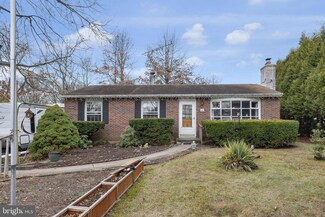 64 N Main St, Hatfield, PA 19440