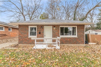 1092 Peerless Ave, Akron, OH 44320