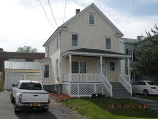 17 Van Buren Ave, Ravena, NY 12143