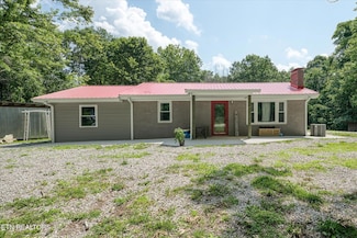 2330 Hilham Hwy, Livingston, TN 38570