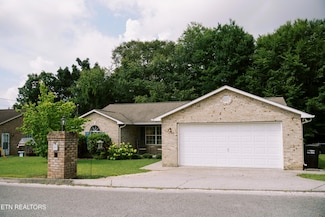 8149 Florence Gardens Rd, Knoxville, TN 37938