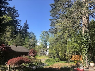 9724 Slater Ave NE, Kirkland, WA 98033