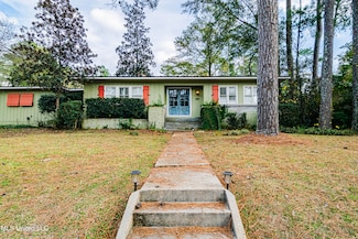 4142 Woodvale St, Jackson, MS 39211